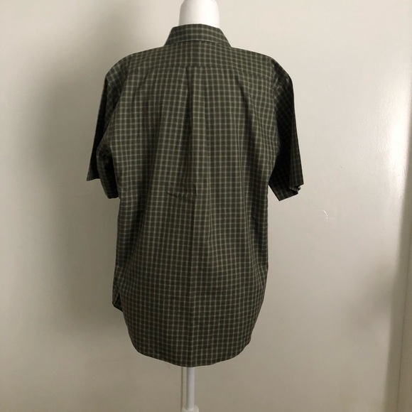 L.L. Bean Casual Regular Short Sleeve Shirt - Picture 2 of 2